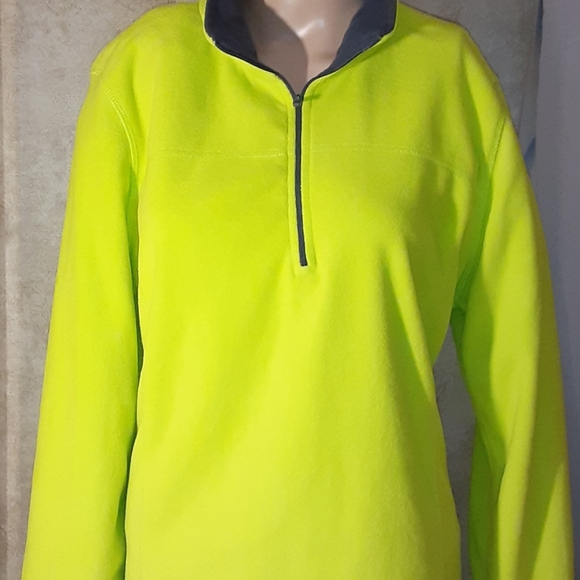 JACKET & HAT NEON GREEN FLEECE - Picture 3 of 5